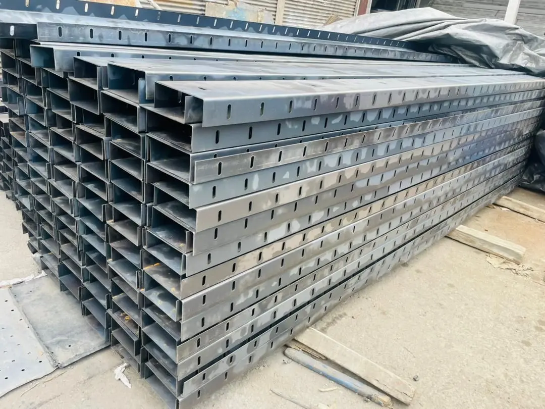 عکس داخل صفحه