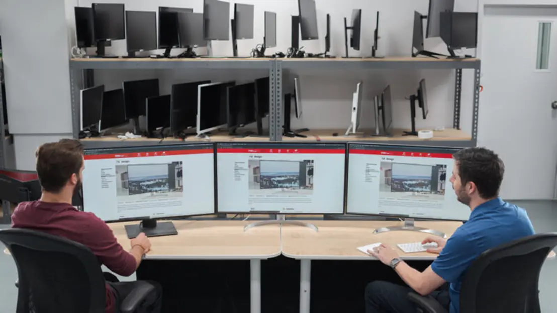 مزایای خرید مانیتوراستوک