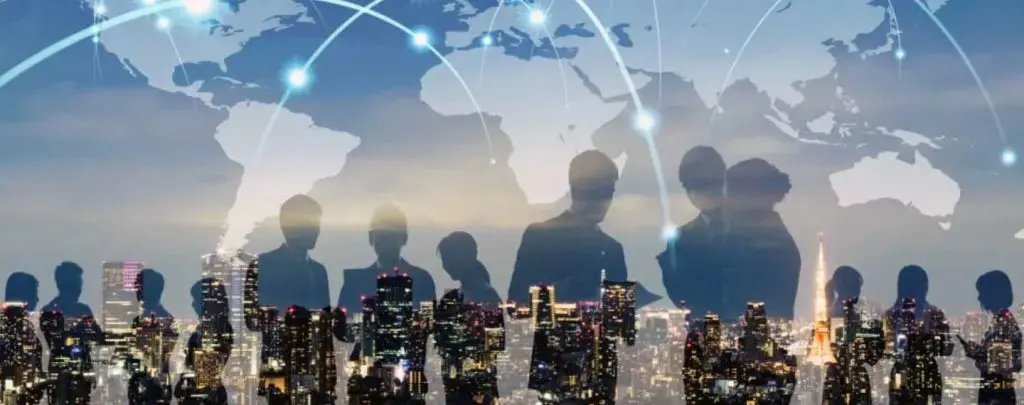 اهمیت شبکه‌سازی و حضور در پلتفرم‌های حرفه‌ای-کاماپرس