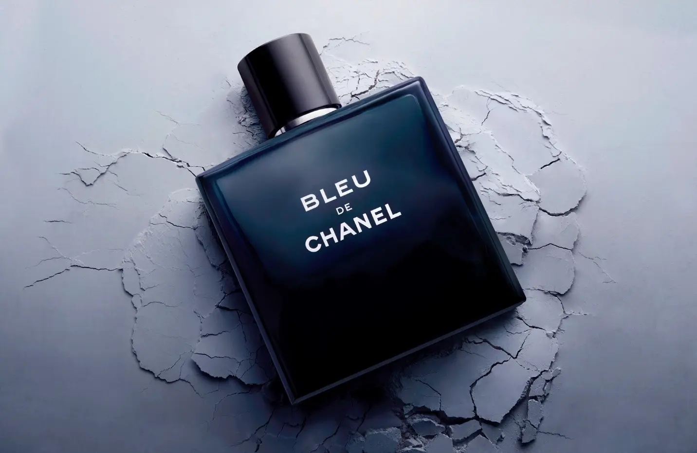 عطر مردانه - کاماپرس