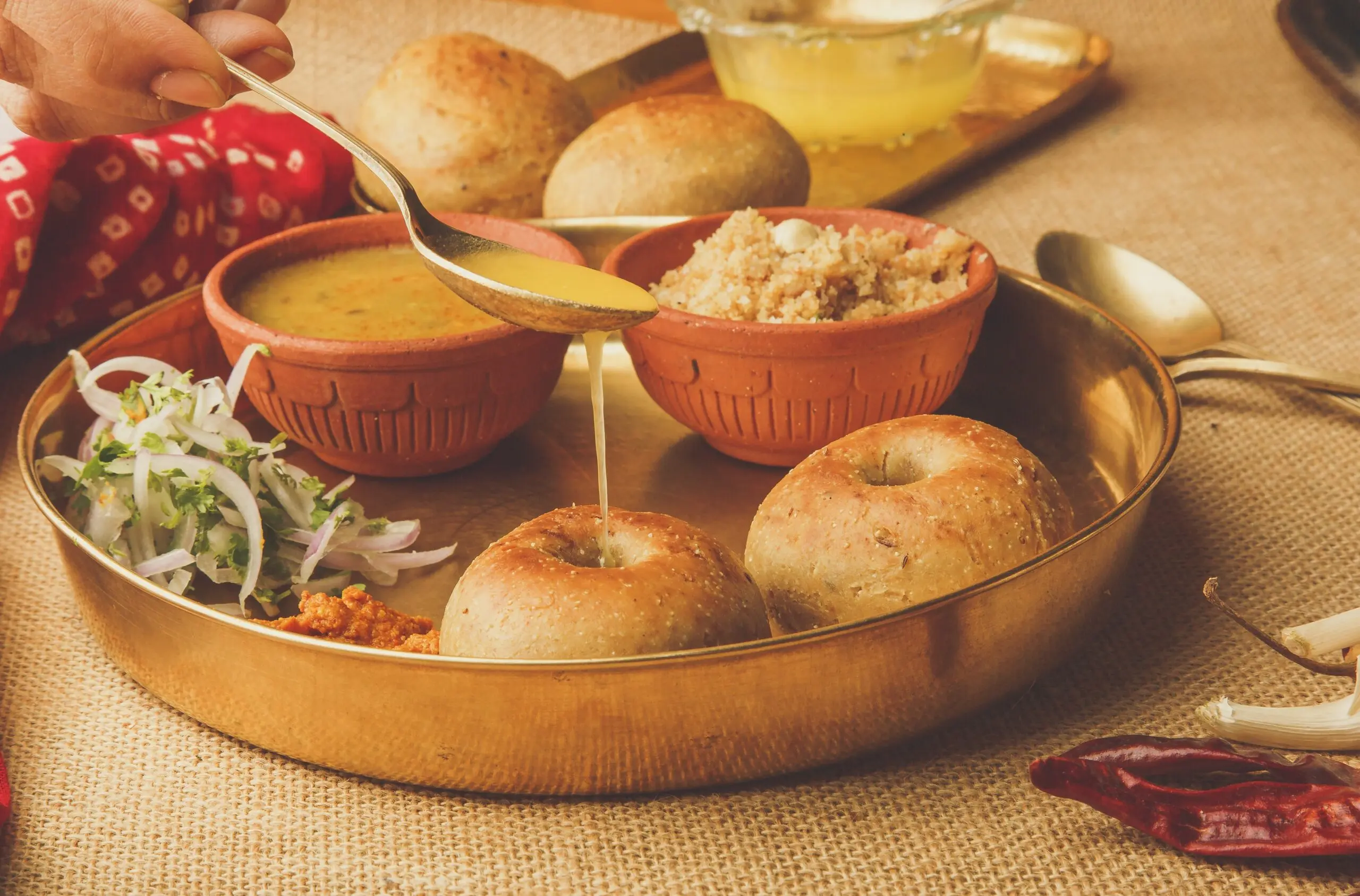 دال باتی چورما (Dal Baati Churma)-کاماپرس