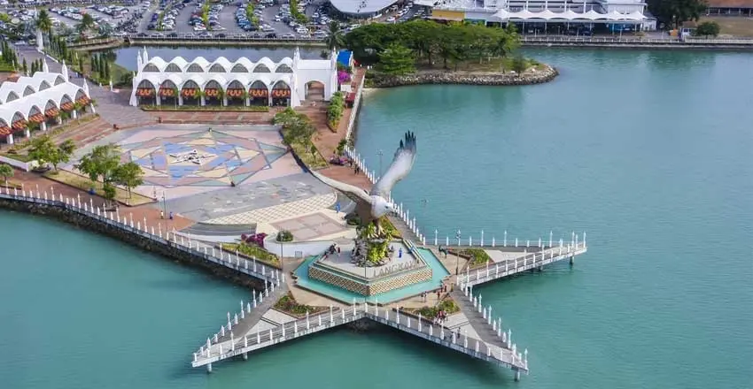 تور مالزی - کاماپرس