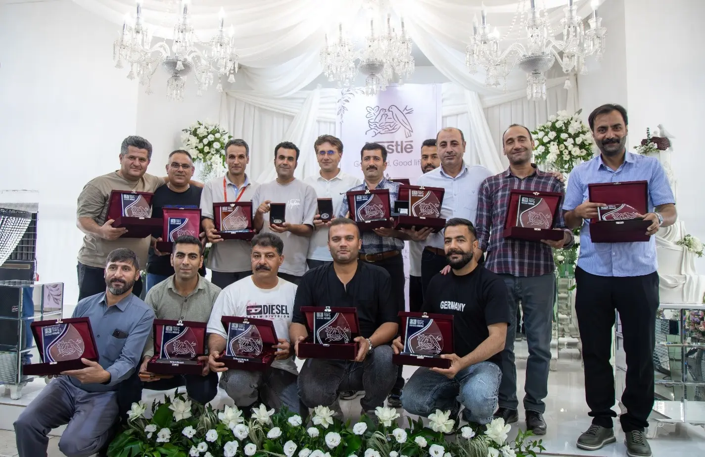 Nestlé Iran Honors 140 Employees for Their Years of Service (1)