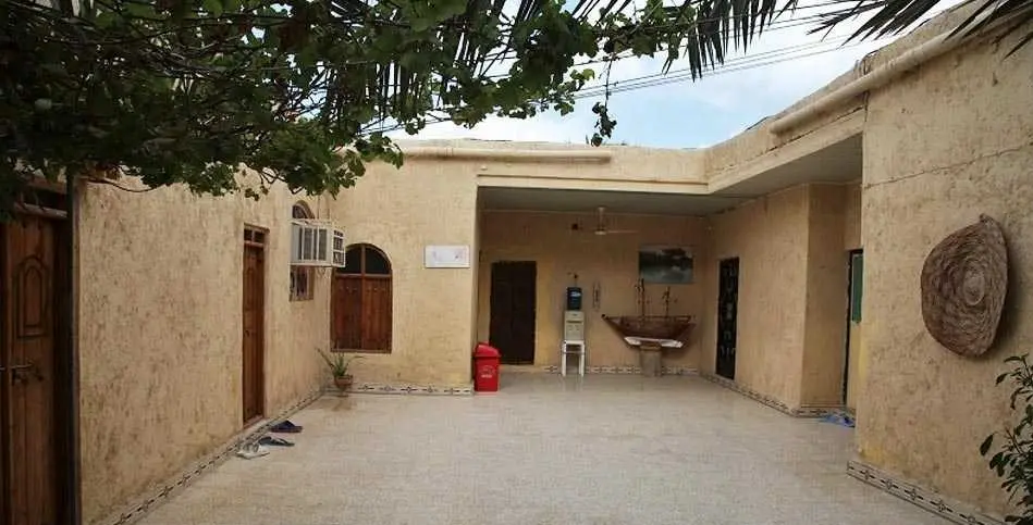 اقامتگاه ناخدا امینی - کاماپرس