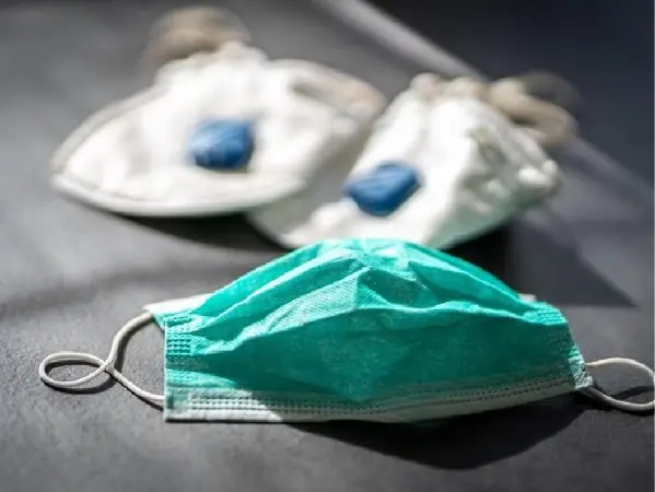 وسایل حفاظت فردی در بیمارستان- کاماپرس