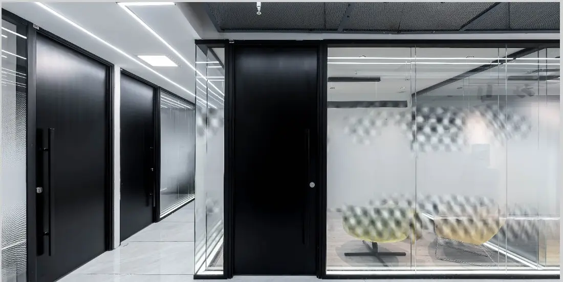 کدام متریال را برای پارتیشن اداری انتخاب کنیم؟