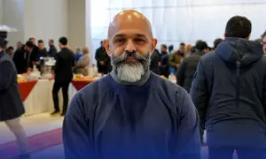 شمارش معکوس برای بهره برداری از کمپلکس لجستیکی فاخر 