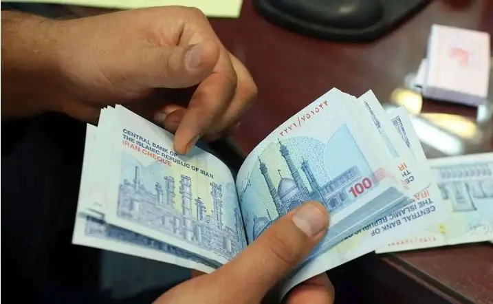 شرایط دریافت وام 300 میلیون تومانی بانک کارآفرین با بازپرداخت 36 ماهه