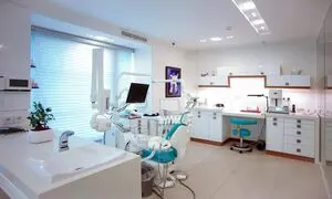 کلینیک ‌های دندان ‌پزشکی از کجا تجهیزات لازم را تهیه کنند؟