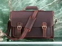 رازهای مراقبت از کیف چرمی؛ چگونه عمر کیف چرمی خود را چند برابر کنیم؟