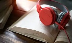 کمپین ۴۰ روزه فیدیبو برای بیش از ۳۰۰ کتاب صوتی ماه آوا