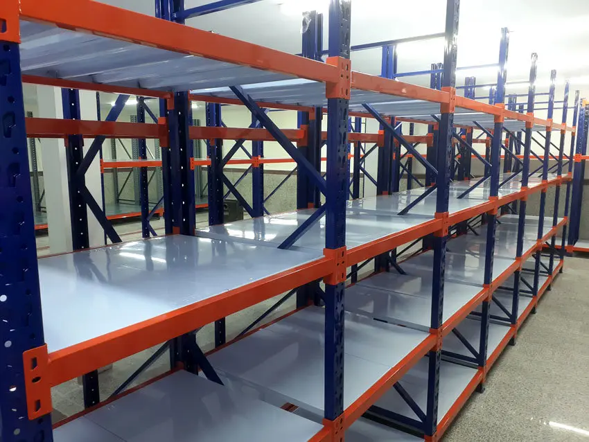 قفسه‌بندی استاندارد با پایدار قفسه