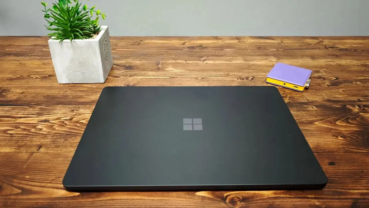 سرفیس لپ تاپ ۷ بخریم یا سرفیس پرو ۱۰؟