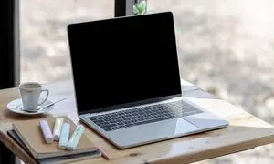 لپ تاپ استوک به درد چه کسانی می خورد؟