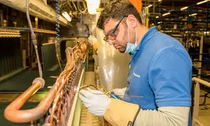 راهنمای انتخاب کویل کندانسور برای پروژه‌های صنعتی و ساختمانی