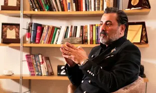 شبیه نوازنده‌های کشتی تایتانیک شده‌ایم