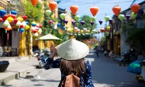 بهترین تور خارجی برای پاییز ۱۴۰۴ به پیشنهاد کارشناسان آفتاب کلوت 