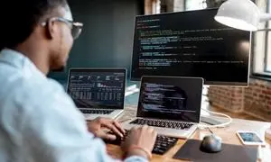 برای زنجیره تامین در ایران باید ابتدا فرهنگ استفاده از هوش مصنوعی را ایجاد کنیم