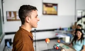 ۳ مهارت کلیدی که هر نوجوانی قبل از ۱۸ سالگی باید بیاموزد