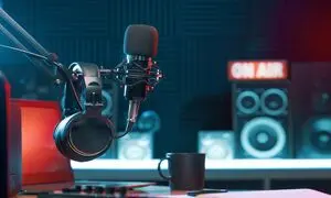 معرفی 3 پادکست جذاب از اوژن هنر نماد 