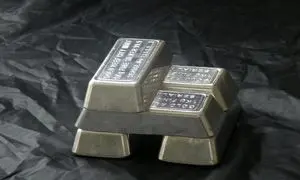 نکات مهم خرید شمش نقره در سال 1404