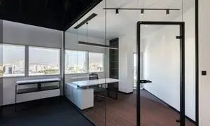 چرا کاهش سر و صدا در دفتر کار مهم است؟