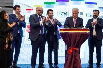 «لزور» رونمایی شد