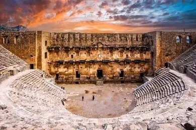 تاریخ فراموش‌شده آنتالیا