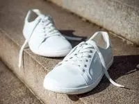 انتخاب کفش چرم زنانه برای کسانی که اسپرت می پوشند 