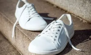 انتخاب کفش چرم زنانه برای کسانی که اسپرت می پوشند 