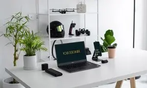 اعتبار ۱۰۰ میلیونی جت‌ وام؛ بهترین گزینه برای خرید موبایل‌ و لپ‌ تاپ اقساطی