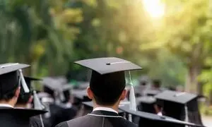 فرصت استخدام فارغ‌التحصیلان دانشگاه‌های برتر در تجارت الکترونیک پارسیان