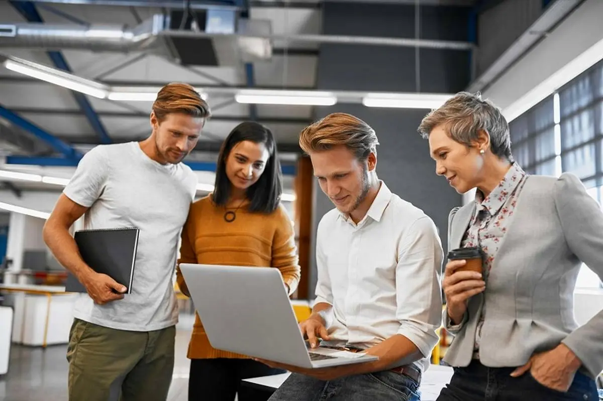 مدیریت هلدینگ هوشمند؛ کنترل تمام شرکت‌های زیرمجموعه در یک داشبورد