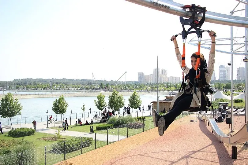 3 مرکز تفریحی تهران برای قرار های شاد با دوستان 