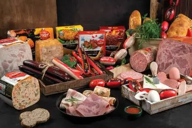 گوشتیران تندیس گرفت