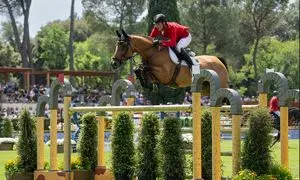 زومر؛ حامی مسابقات پرش با اسب کشور