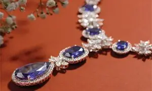 جذاب ترین گردنبند سنگی زنانه زیر ۲۰ میلیون تومان