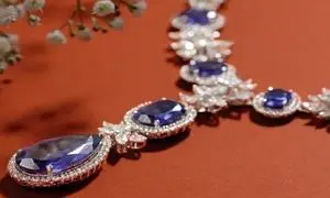 جذاب ترین گردنبند سنگی زنانه زیر ۲۰ میلیون تومان