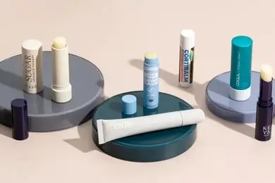 ۴ محصول پرطرفدار برای خداحافظی با خشکی لب