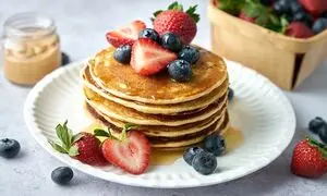 پنکیک رژیمی بدون شکر فرمند؛ انتخاب سالم و کم‌ کالری