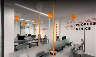 افتتاح مرکز تماس جدید ریلوک