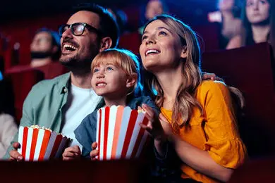 فروش ۵۳۸ میلیاردی بلیت فیلم‌های سینمایی در سینماتیکت طی شش ماه