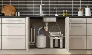 دستگاه تصفیه آب خانگی اصل همراه با تضمین قیمت را از چه مراکزی تهیه کنیم؟