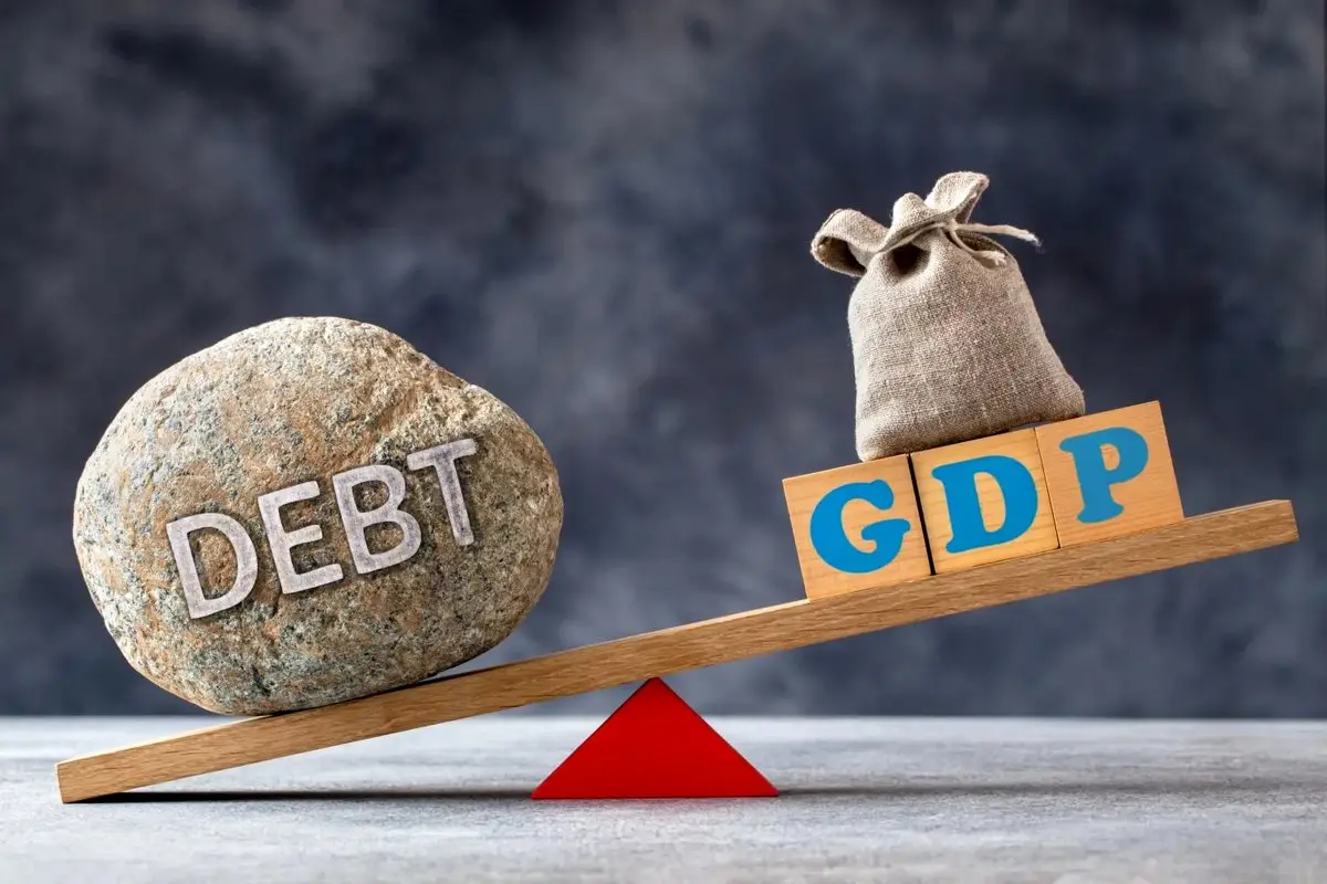 بحران بدهی‌ها چه بلایی سر دولت‌ها می‌آورد؟ / معرفی کتاب ابرتهدیدها