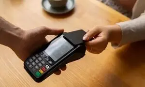 تفاوت کش لس با خودپرداز | مقایسه کامل و کاربرد ها