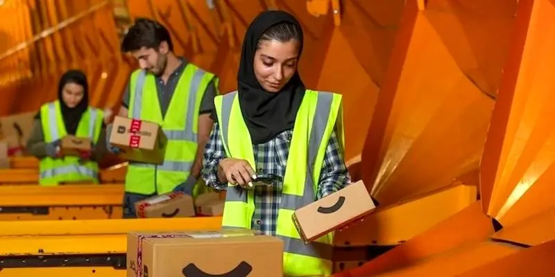 استخدام ۲۳۰۰ نیرو برای بلک‌فرایدی دیجی‌کالا