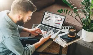 ۵۰ میلیون کاربر فعال ماهانه برای کافه بازار در سال ۱۴۰۳ 