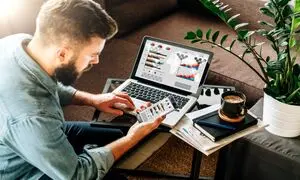 ۵۰ میلیون کاربر فعال ماهانه برای کافه بازار در سال ۱۴۰۳ 