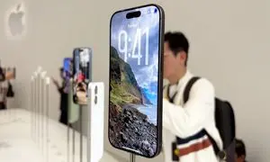 آیفون ایر بدون درگاه سیم‌کارت؛ چالش ورود به ایران