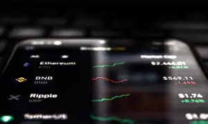 برای خرید ارز دیجیتال انتخاب کوین مهمتر است یا انتخاب صرافی؟